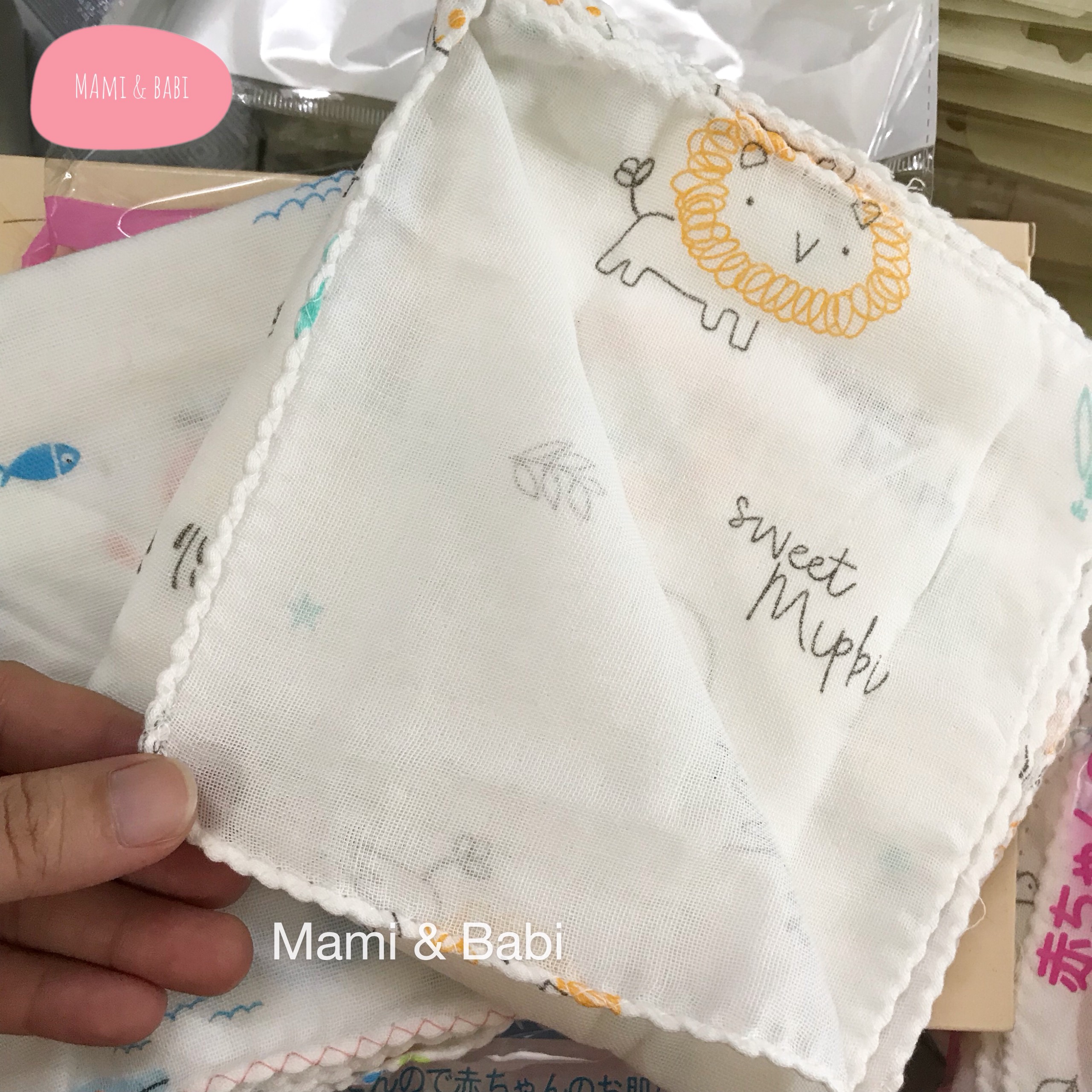Khăn sữa in hình xuất Nhật cho bé (túi 10 khăn)