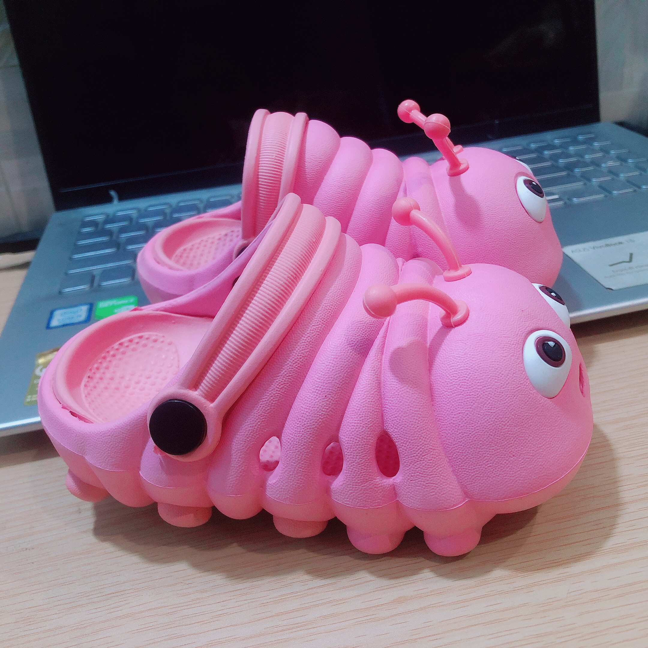 SỤC CON SÂU CHO BÉ SIÊU CƯNG