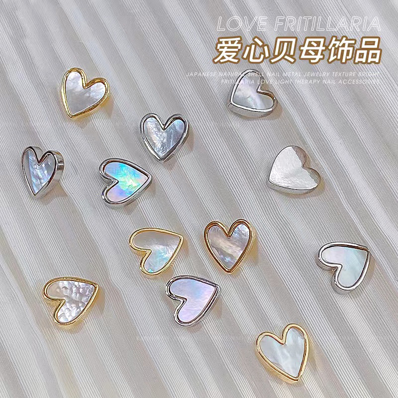 Charm trái tim đính móng, charm trái tim kim loại
