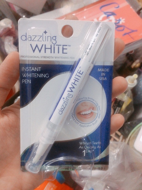 [HCM]Bút tẩy trắng răng Dazzling White