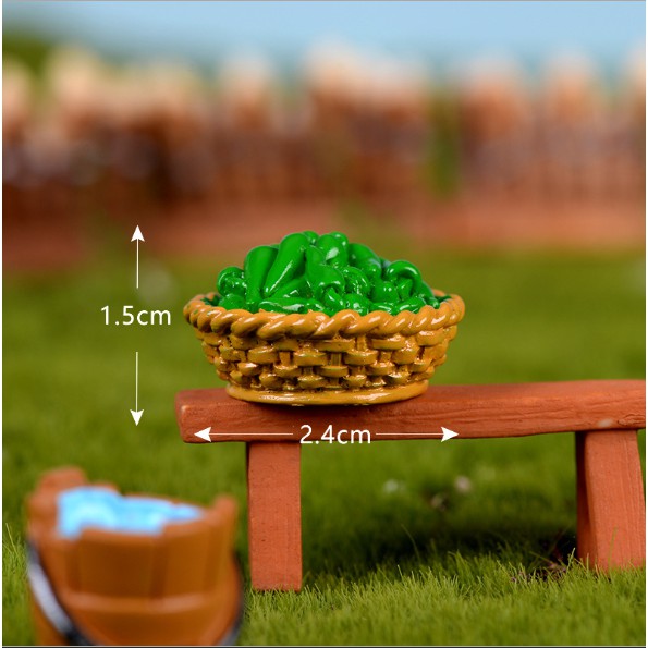 Mô hình các vật dụng nông thôn như xô nước giỏ ớt đống rơm trang trí tiểu cảnh móc chìa khóa DIY