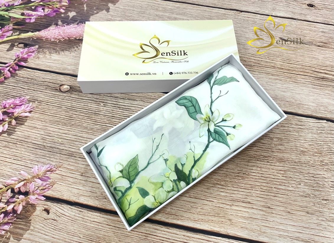 Khăn Lụa Tơ Tằm Vẽ Tay Hoa Bưởi, Khăn Lụa Vuông Cao Cấp, Khăn Lụa Đẹp, Tơ Lụa Bảo Lộc 75x75cm