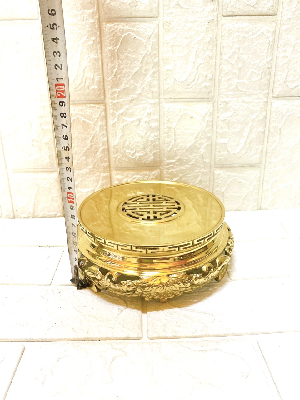 Chân đế đồng cao 7 x 17 cm nặng 1 kg chất liệu bằng đồng