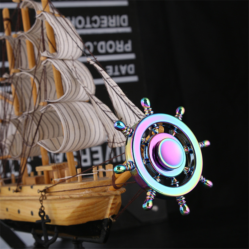 Con Quay Cướp Biển-Metal Hand Spinner