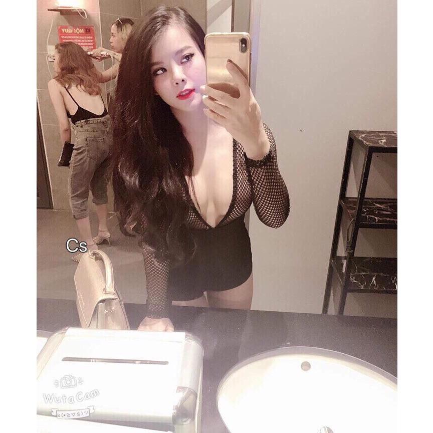 jump ngắn tay dài xẻ ngực sexy
