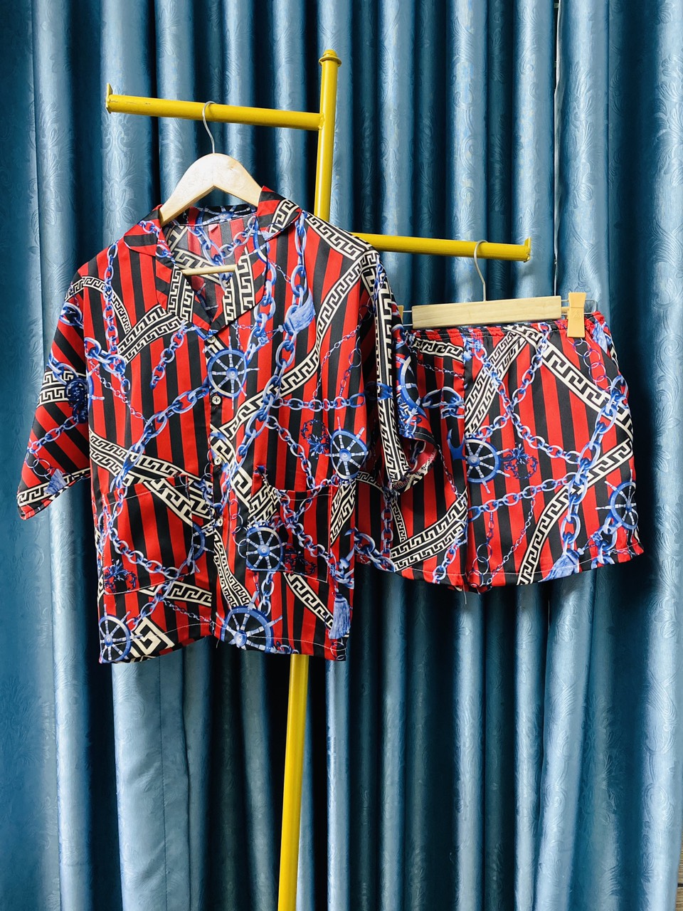 [HCM]Đồ Bộ Lụa Satin Tay Cánh Dơi Quần Đùi (Part 2)