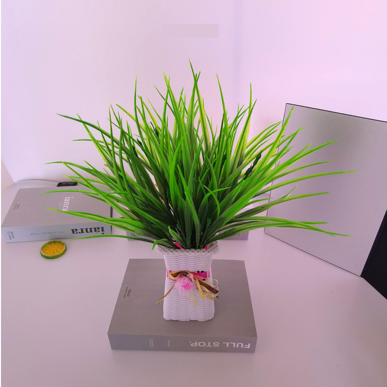 Cỏ giả cành mạ non (bằng nhựa) dùng trang trí cắm hoa (cao 37cm)
