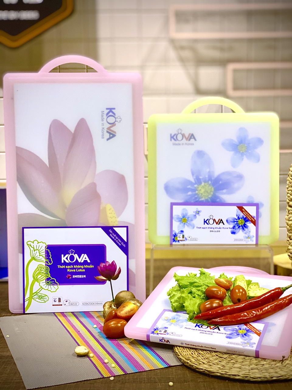 THỚT KHÁNG KHUẨN KOVA LỚN - HỒNG