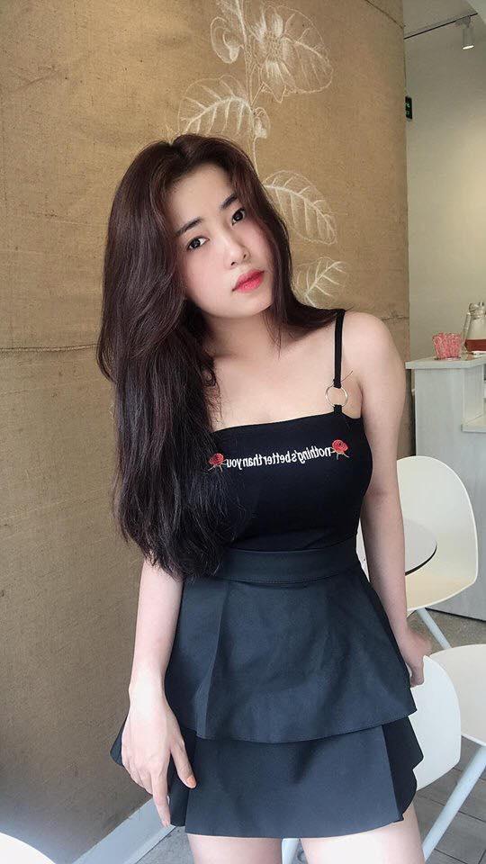 [HCM]Áo 2 dây hoa hồng Nothing mẫu mới cực xinh(kèm ảnh thât)