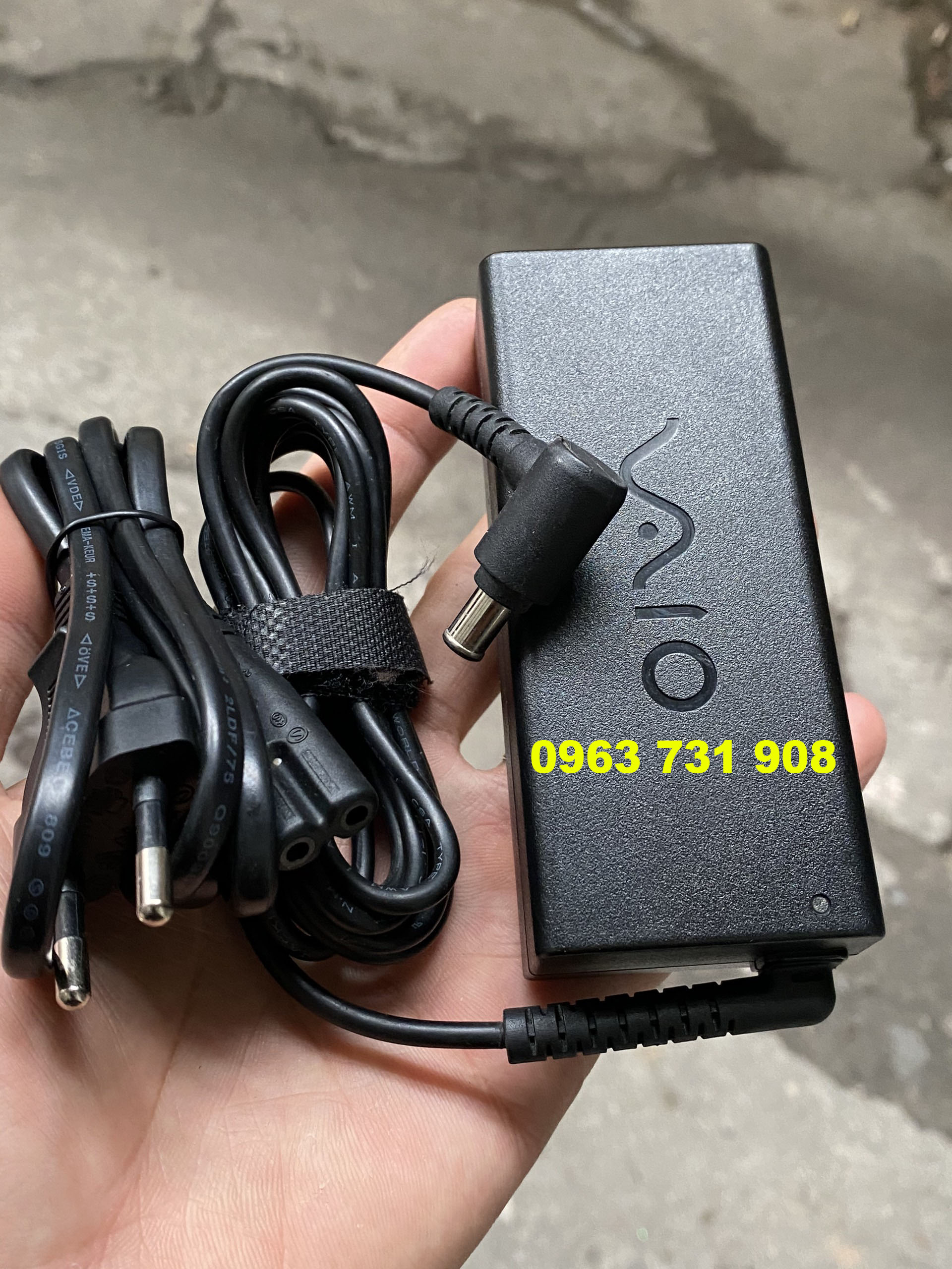 Sạc laptop sony 19.5V-3.3A bản gốc