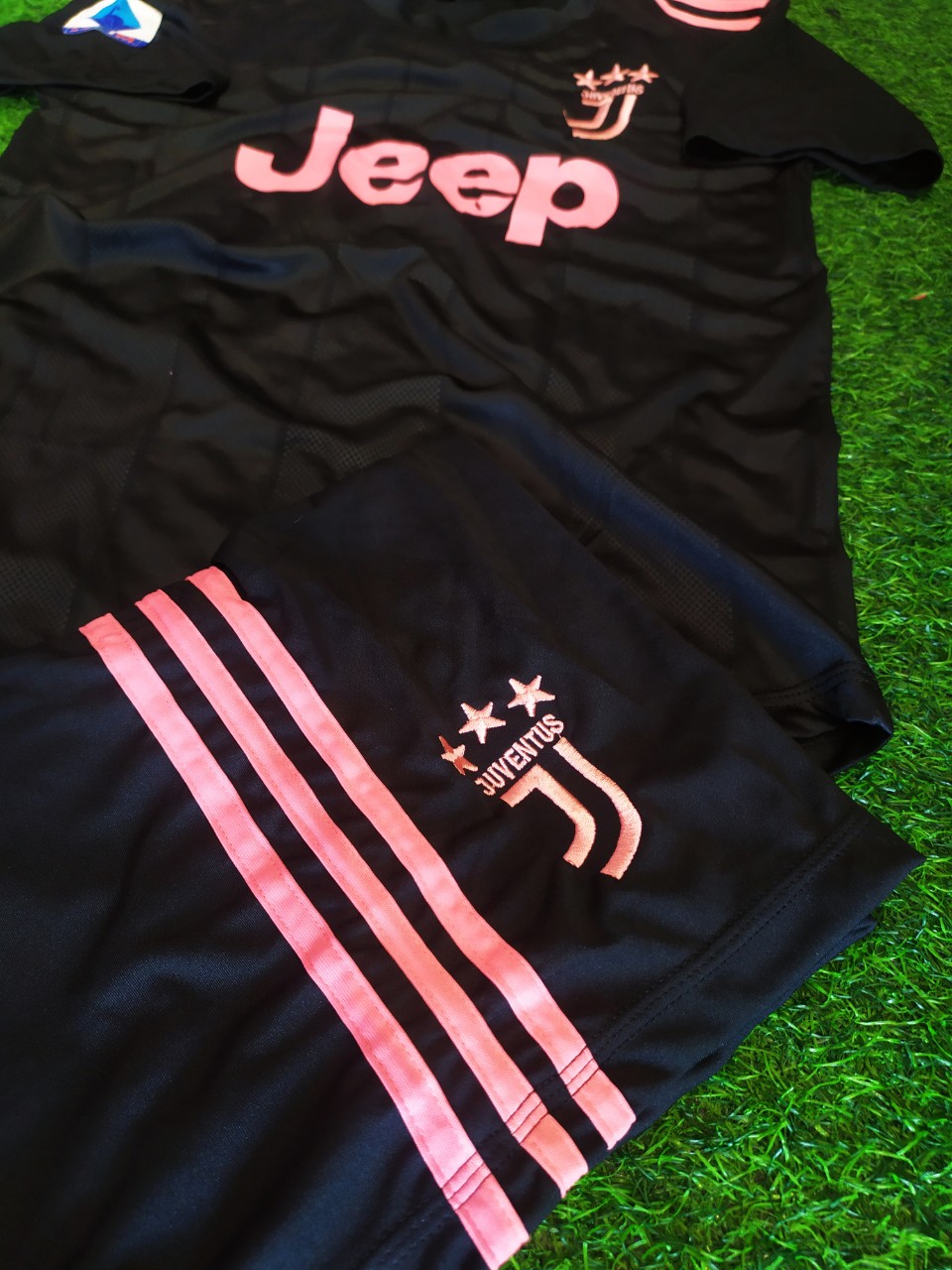 [mẫu mới nhất 21/22]BỘ QUẦN ÁO ĐÁ BANH CLB JUVE