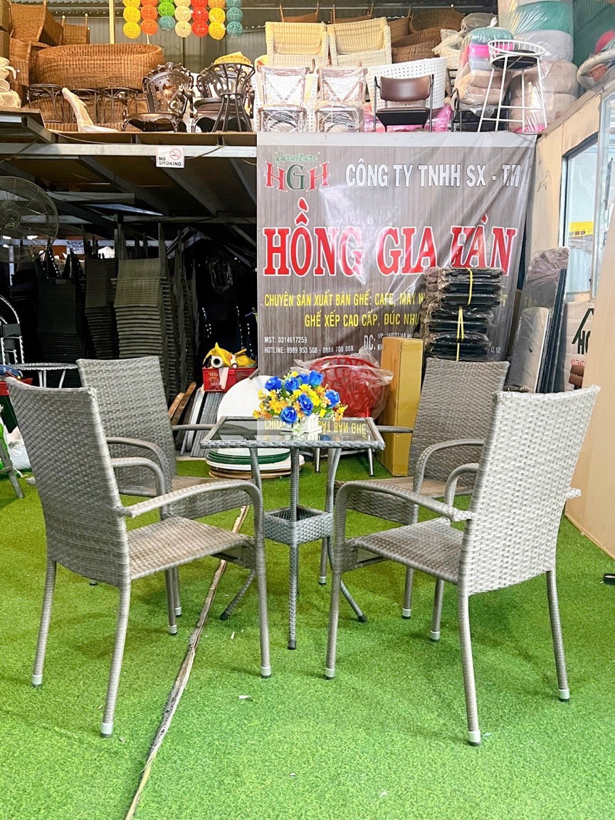 ghế xếp gỗ cafe