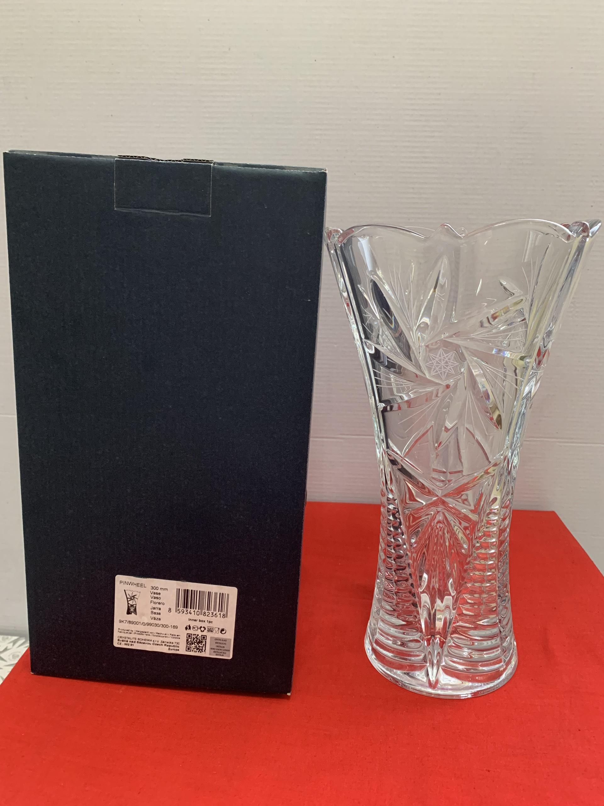 LỌ HOA PHA LÊ SÉC CRYSTALITE BOHEMIA 30CM