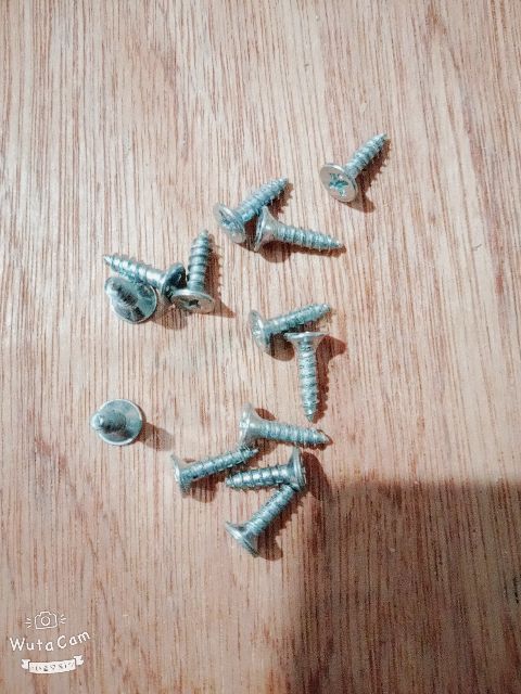 Set 100 con ốc vít 1,5 phân thép không rỉ