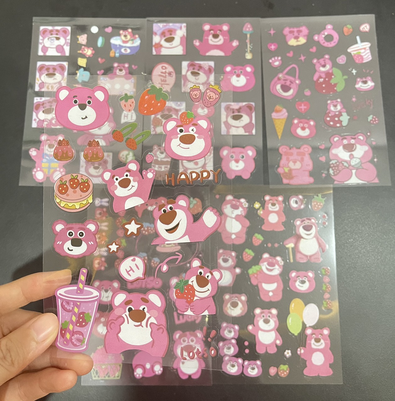 Set 6 tấm hình dán sticker gấu dâu dễ thương