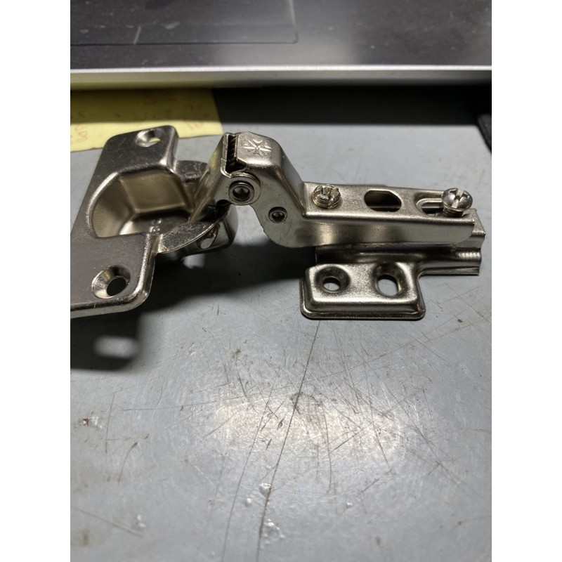 Bản Lề Bật Tủ Thường Giá 1C