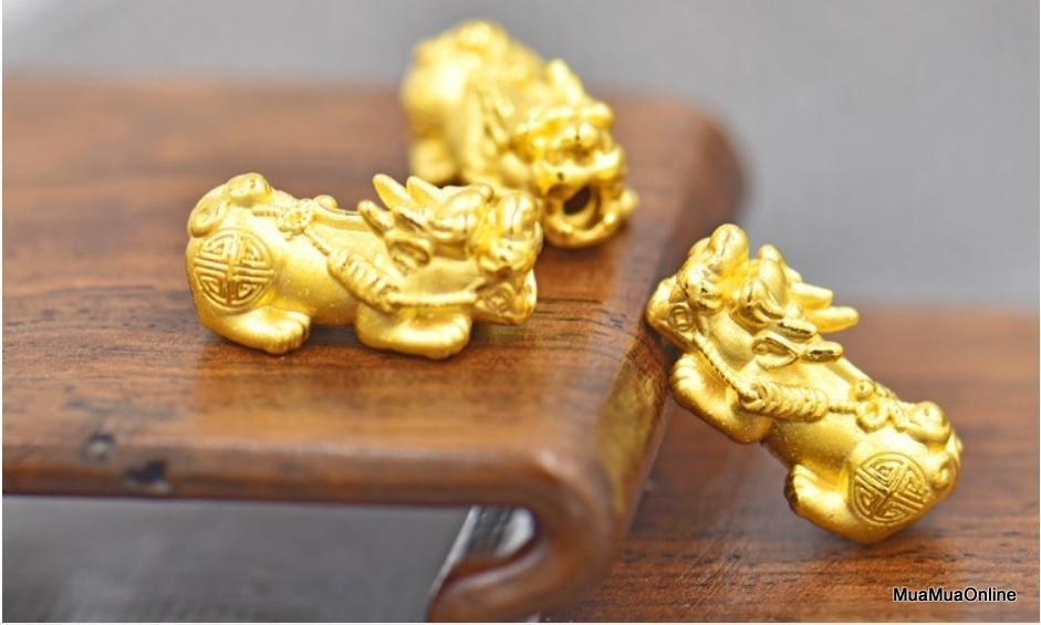 Vòng Đeo Tay Tỳ Hưu Đá Đen May Mắn