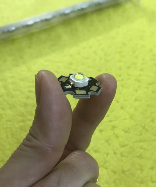 Led Luxeon 3W HG có đế (chíp led Đài Loan)