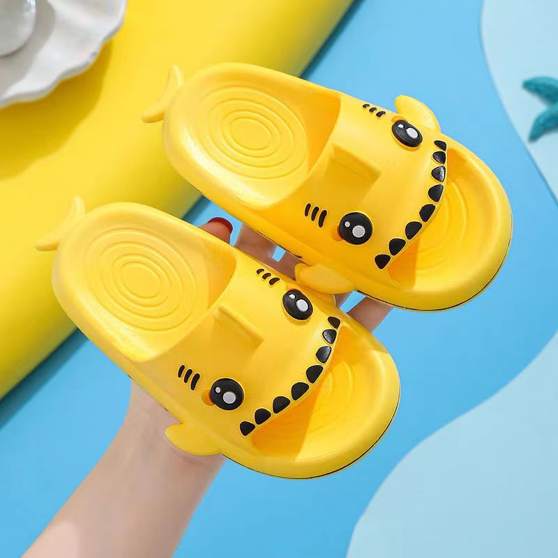 Dép Cá Mập Cực Đẹp Cho Bé Dèo Mềm Êm Chân