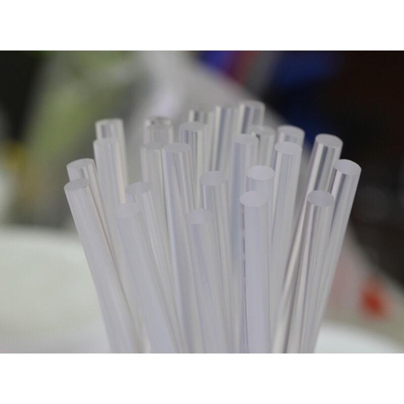 10 cây Keo nến nhỏ 0.7x25cm