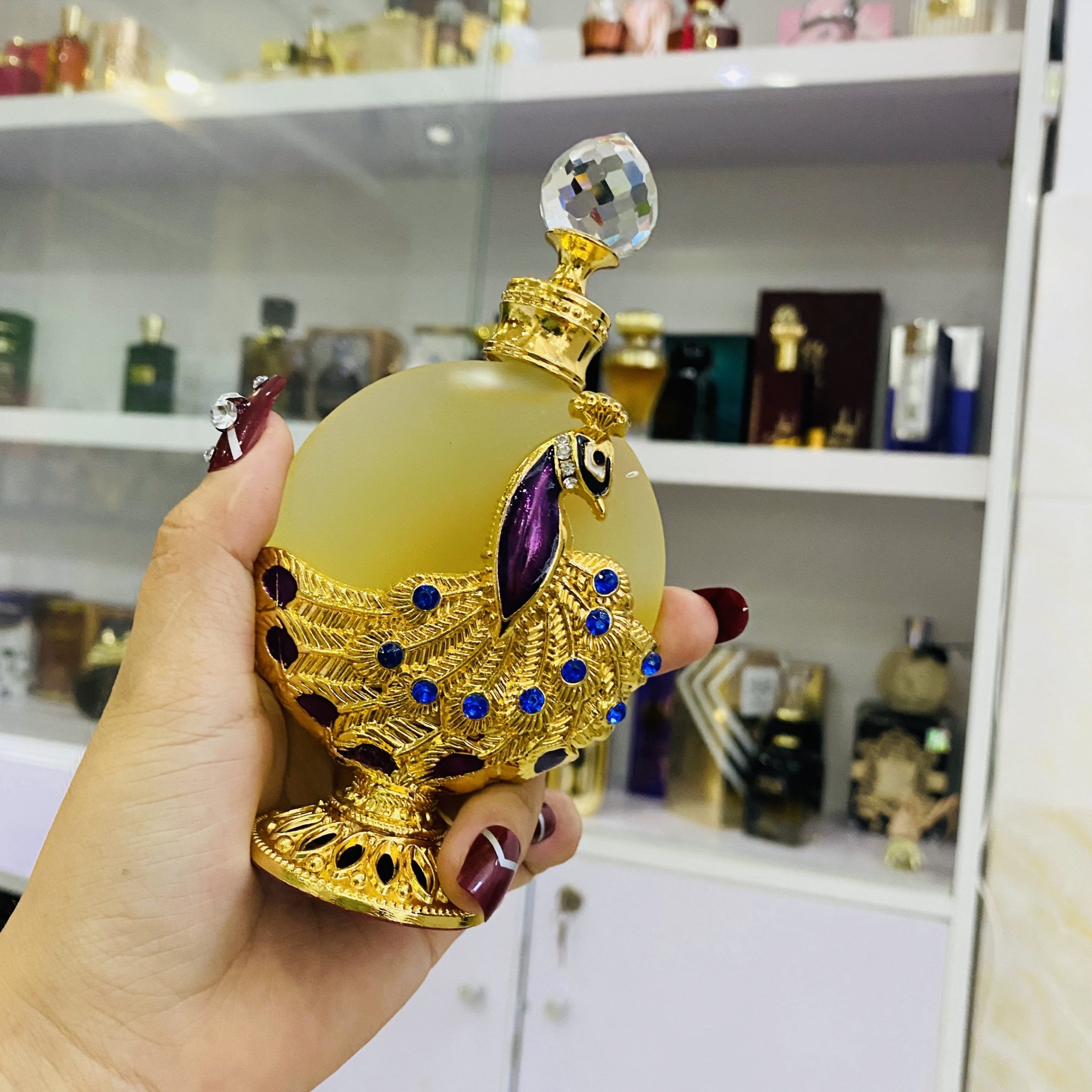 Tinh Dầu Nước Hoa Dubai Con Công VÀNG 35ml