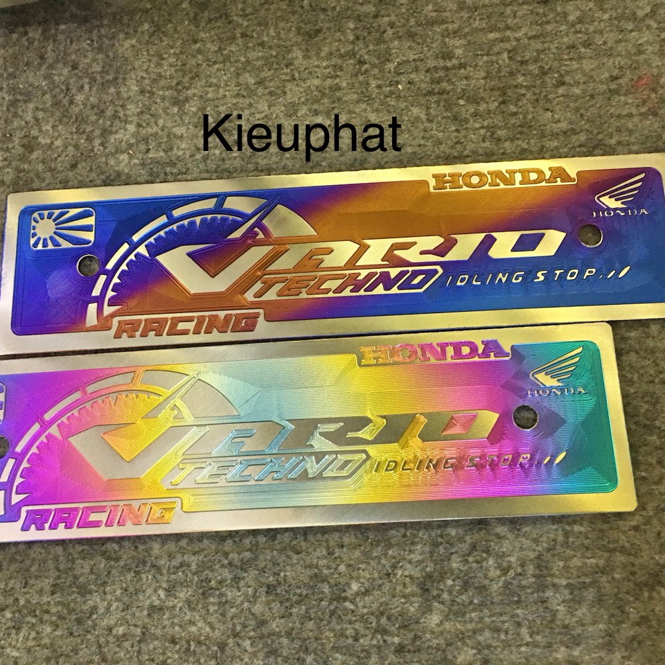 Bảng Tên Titan chữ Vario