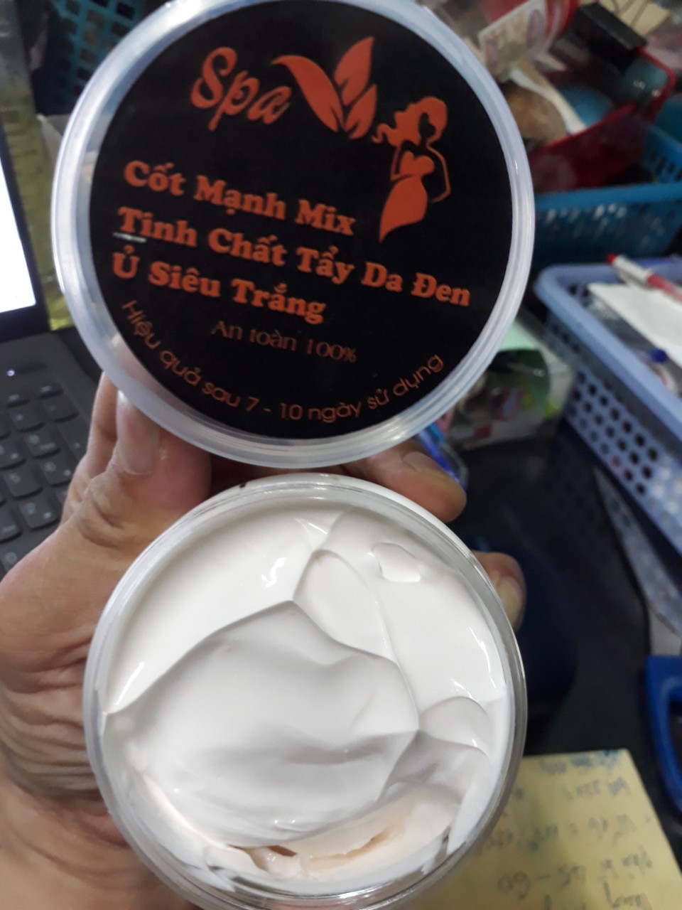 Kem cốt ủ trắng spa