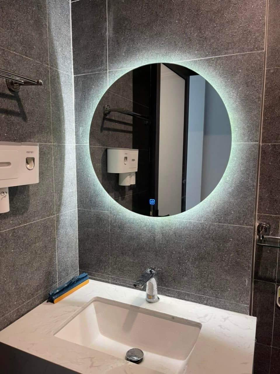 Gương Đèn hậu led tròn D50cm, D60cm,D40cm, gương bàn trang điểm, gương nhà tắm, công tắc cảm ứng tiện lợi