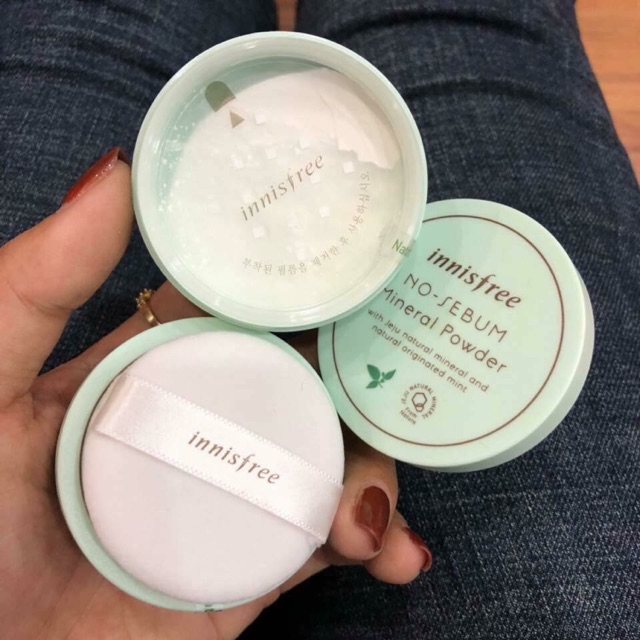 Phấn bột kiềm dầu Innisfree