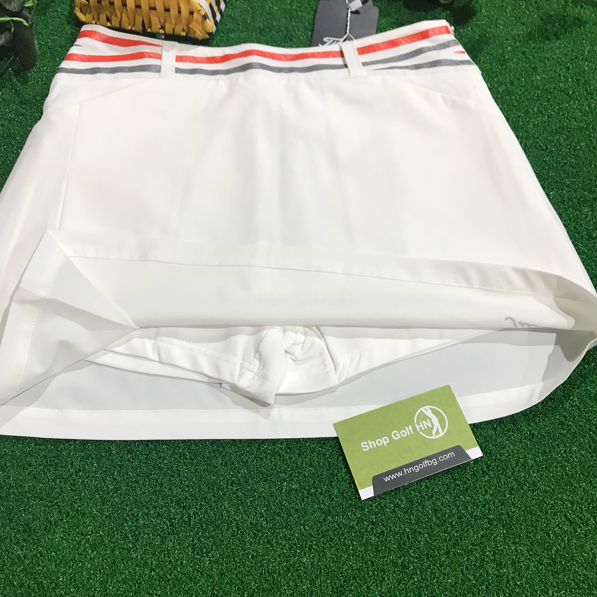 Chân váy golf TiT new 2020
