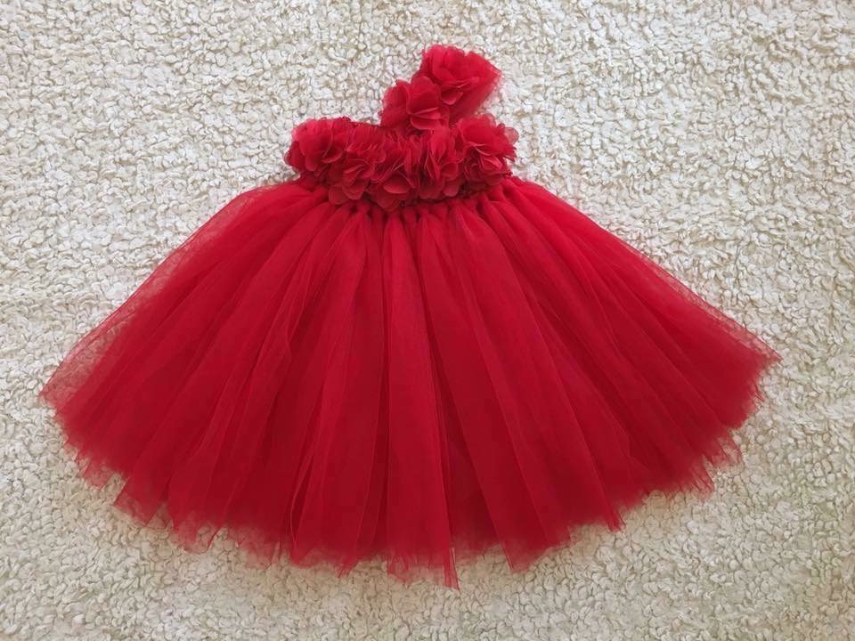 Đầm cho bé gái /Đầm công chúa / đầm công chúa cho bé màu đỏ 1 vai hoa dây xinh xắn