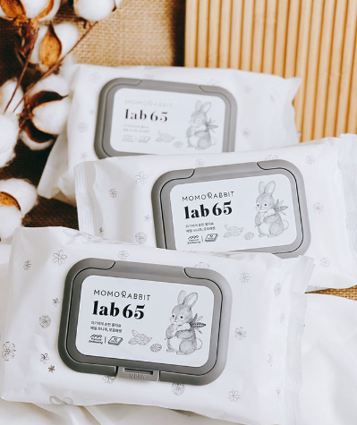Khăn giấy ướt Momo Rabbit Hàn Quốc Lab65 loại 72 tờ