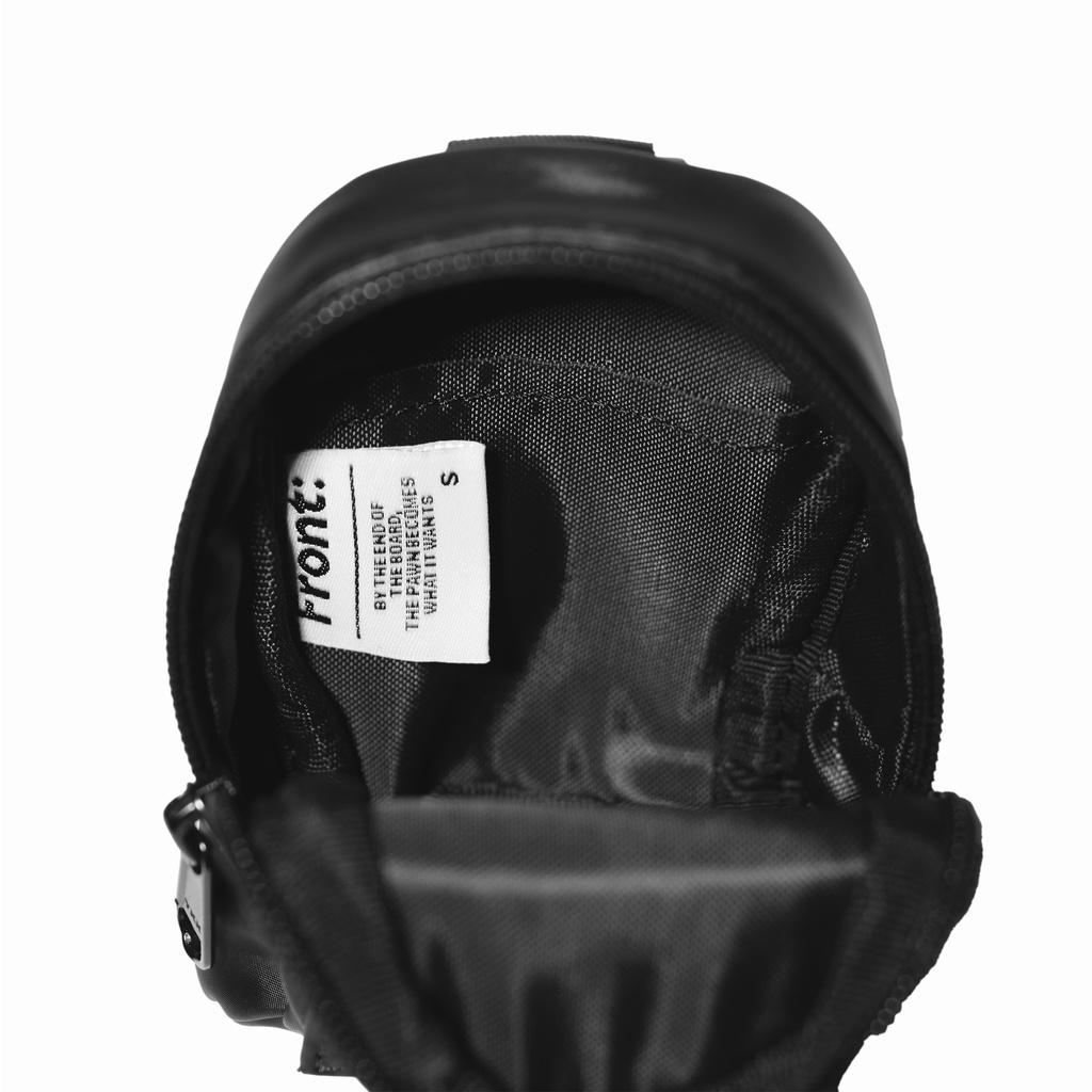 Front The Knight Backpack Keychain D922 - Black - S ♟ Móc Khóa Front Vải Polyester Chống Thấm Nước Màu Đen