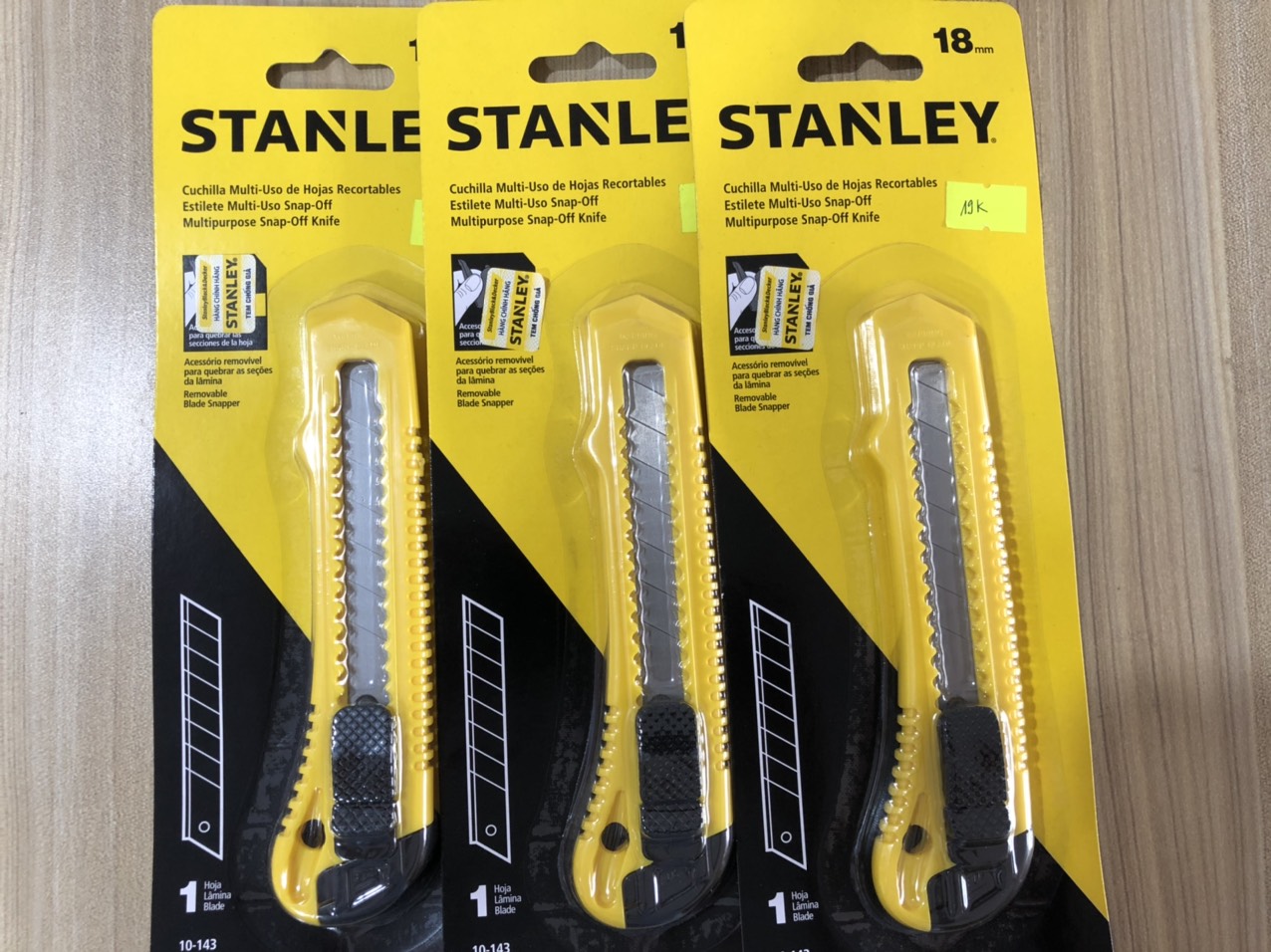 Dao rọc 18mm Stanley 10143S