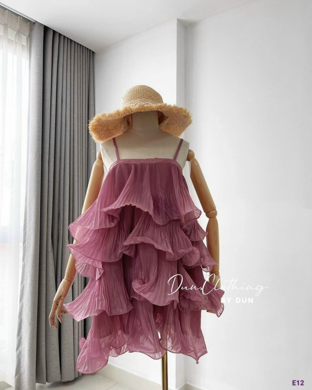 Đầm voan tầng xinh hai màu hót hít ld0223