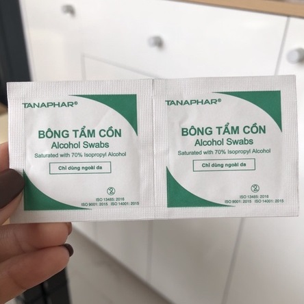 Combo 3 miếng bông tẩm cồn lau móng