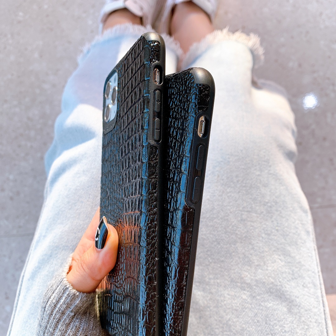Ốp Lưng Da IMD Vân Nổi Crocodile Black