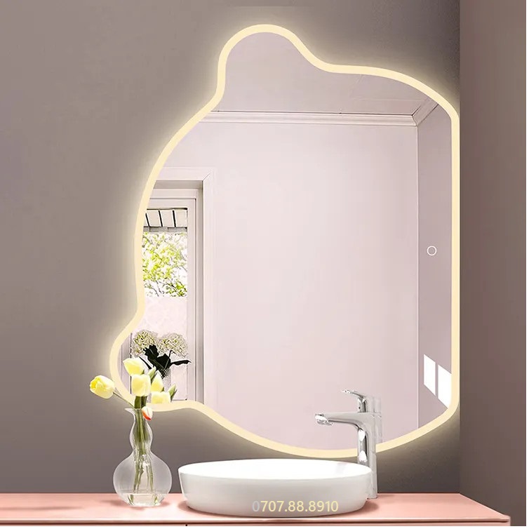 Gương bàn phấn hình Gấu Đèn Led Cảm Ứng Kích Thước 55 x 60 dễ thương
