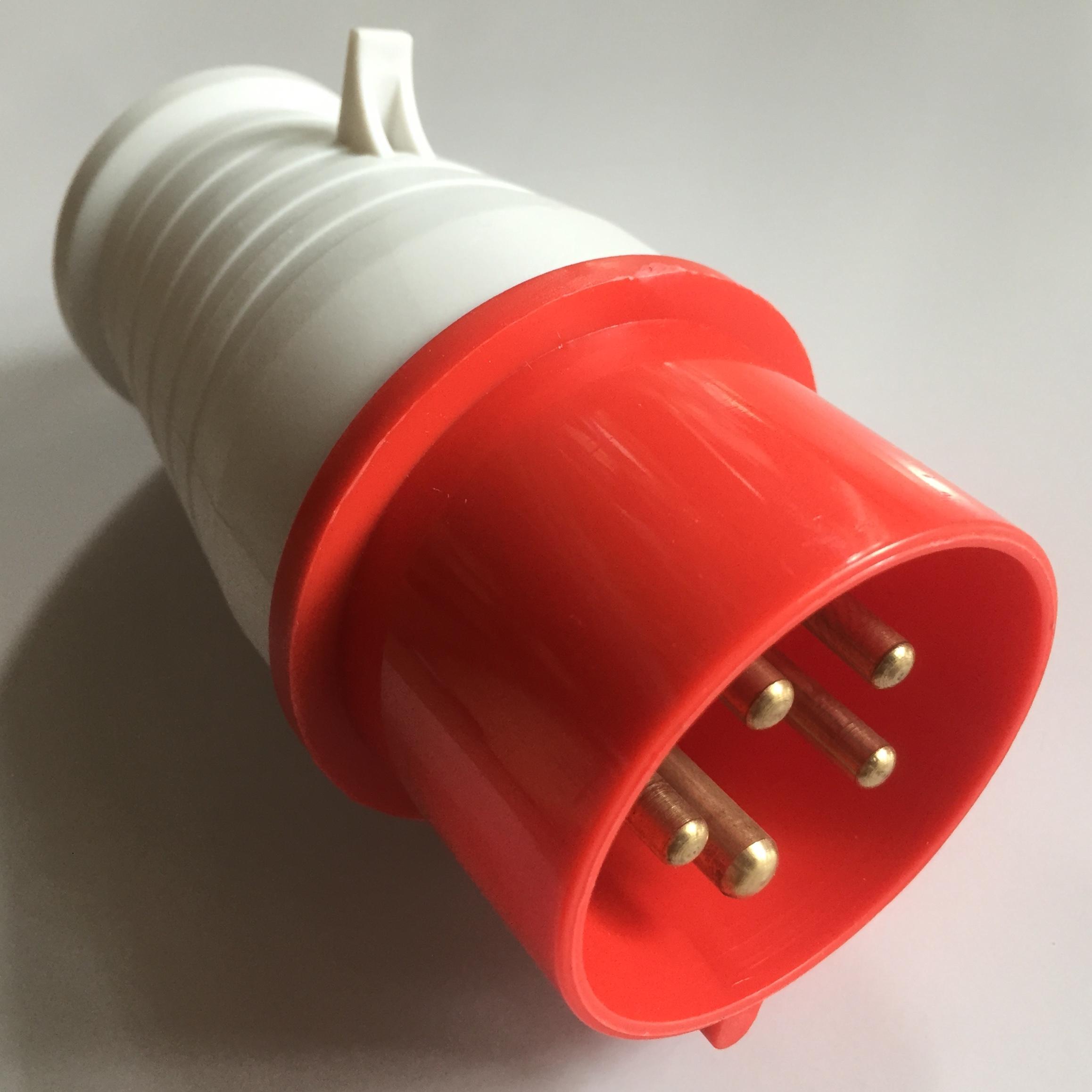 Phích cắm công nghiệp 5 chấu 32A