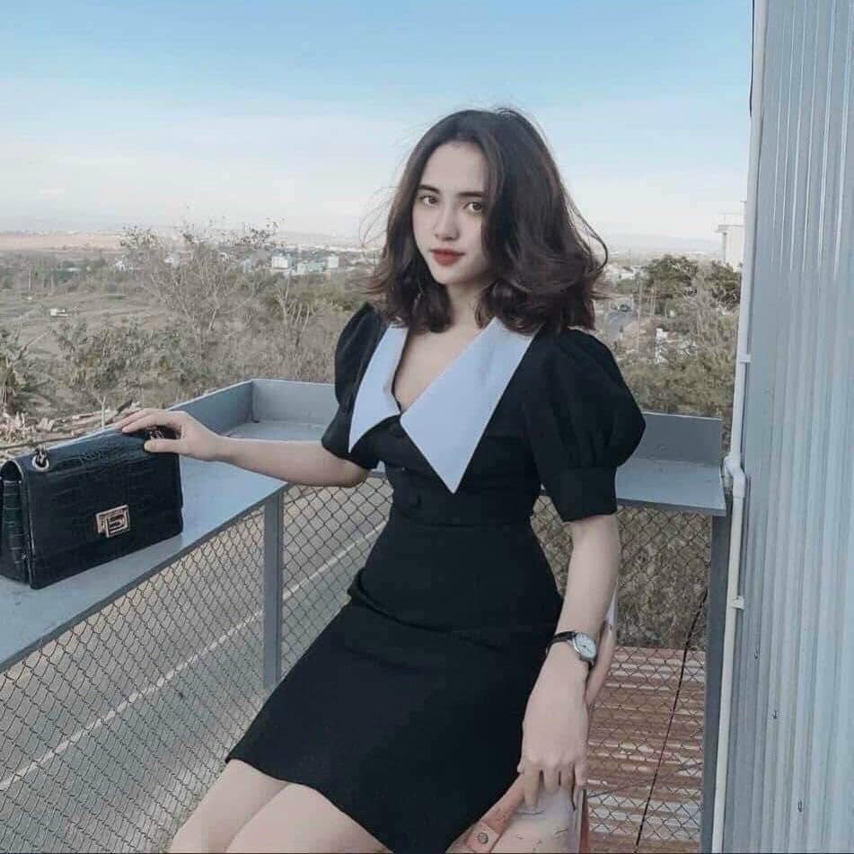 Đầm xoè đen phối cổ sen billy dress