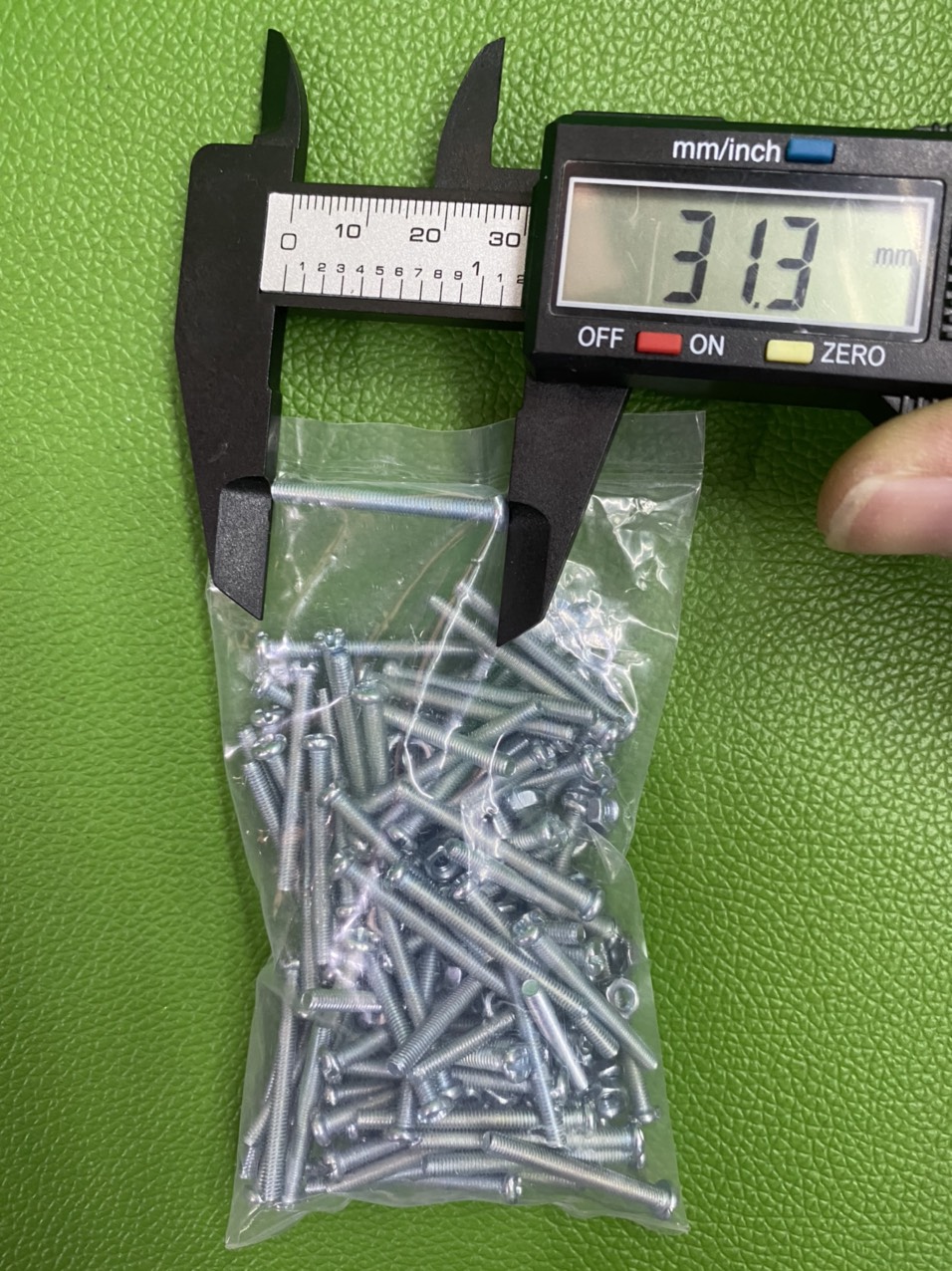 Ốc vít tán M3 3ly dài 3cm ( túi 150g = khoảng 90- 100 con) LinhKien HD