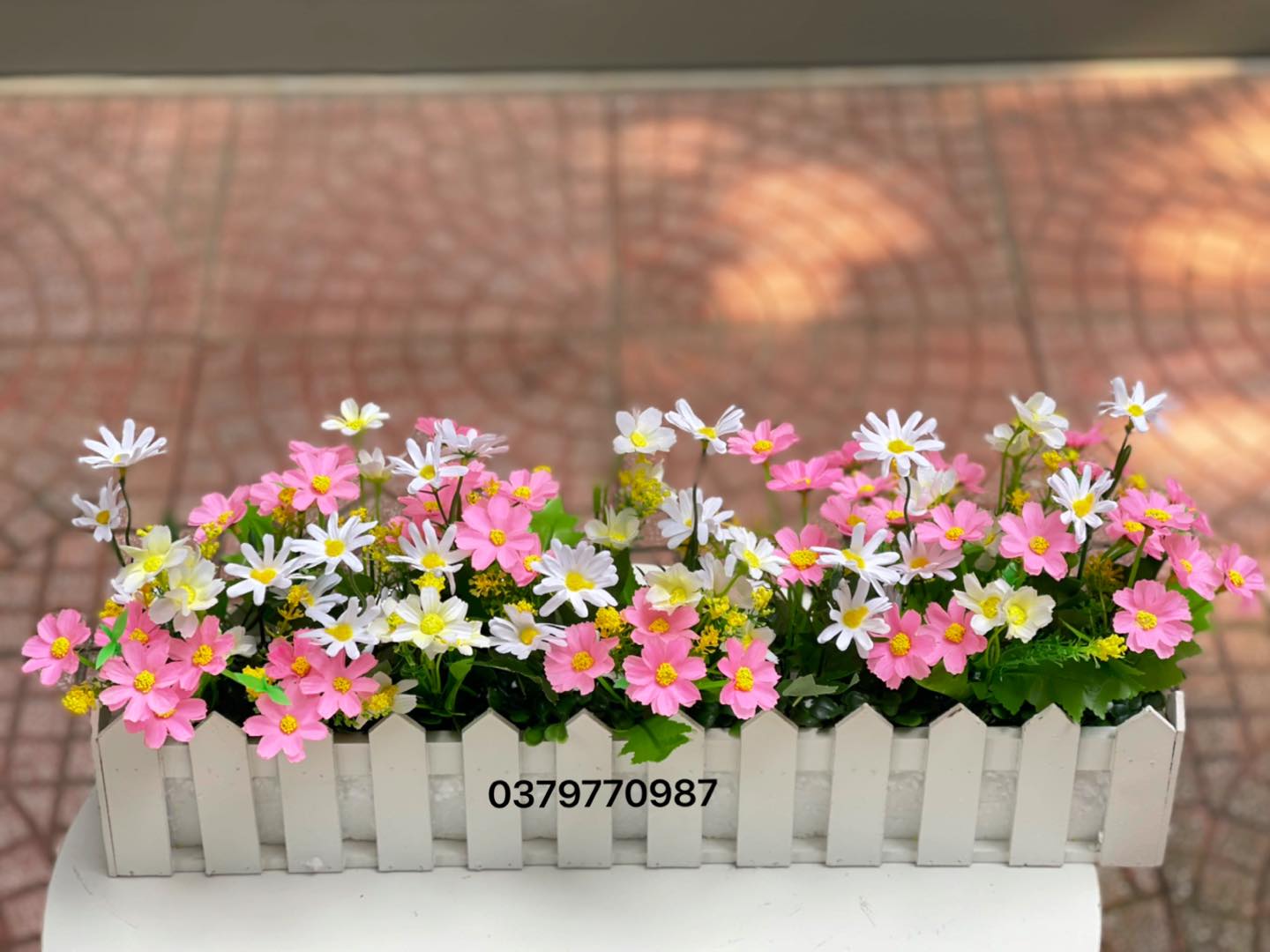 Chậu hàng rào hoa trang trí