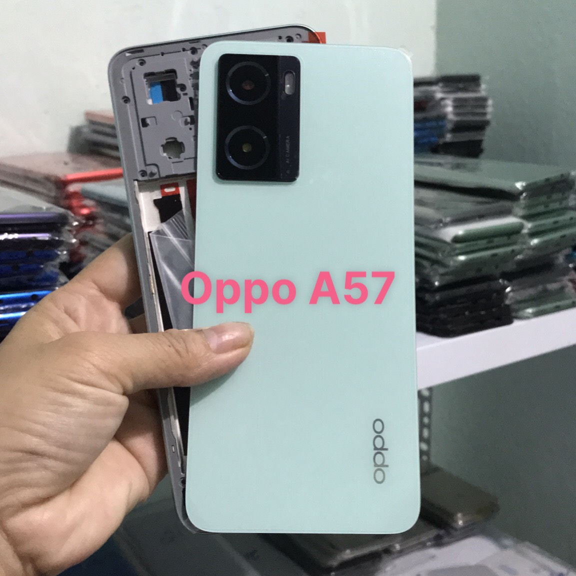 Bộ vỏ oppo a57 2022 bản 4g bộ vỏ zin có nút bấm ,kính camera