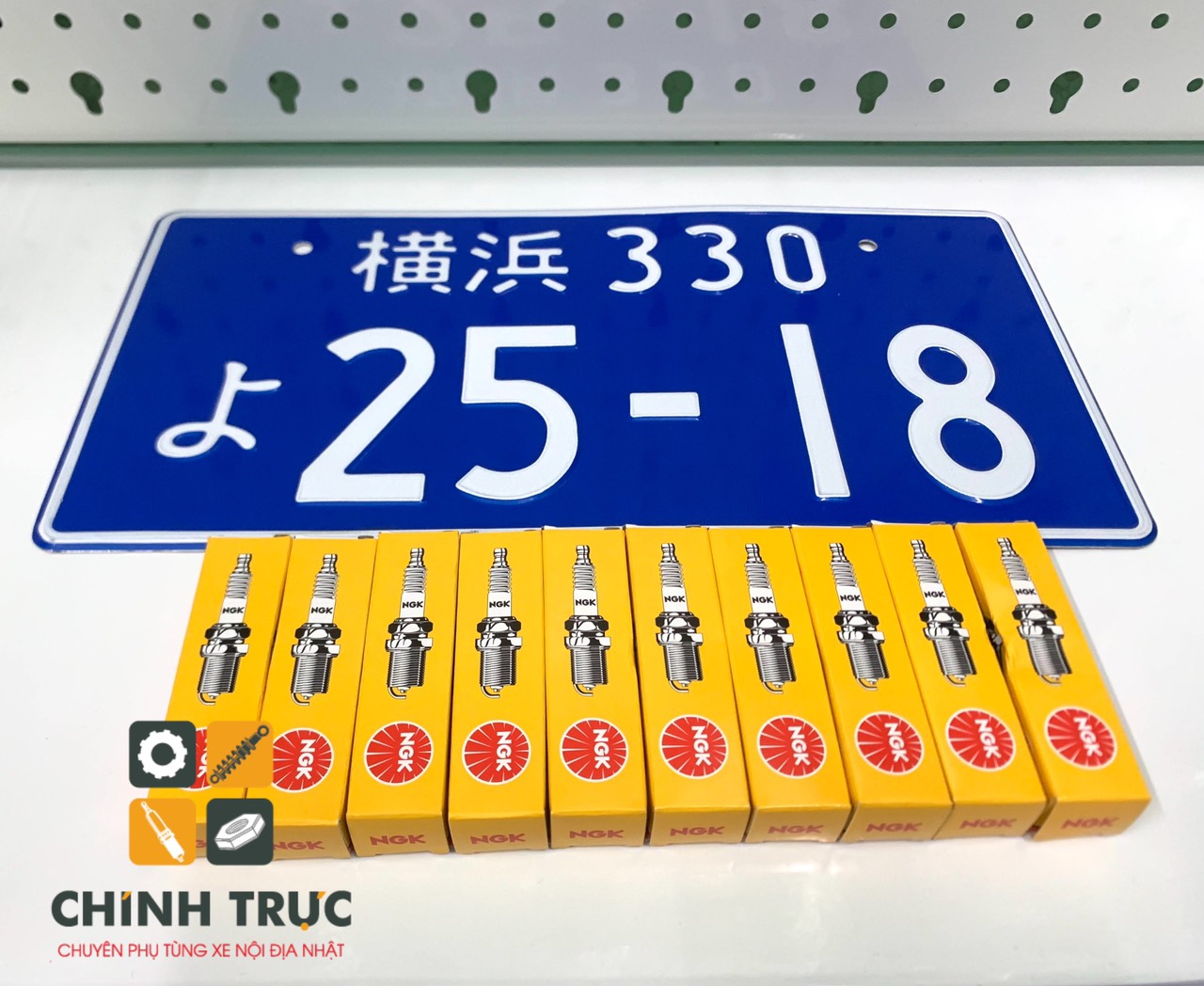 Bugi chân ngắn NGK Japan