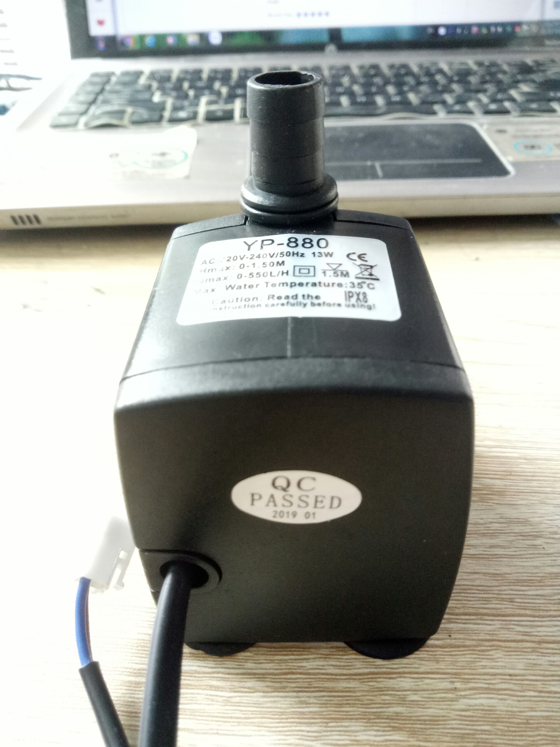 Bơm nước quạt điều hòa Boss S106