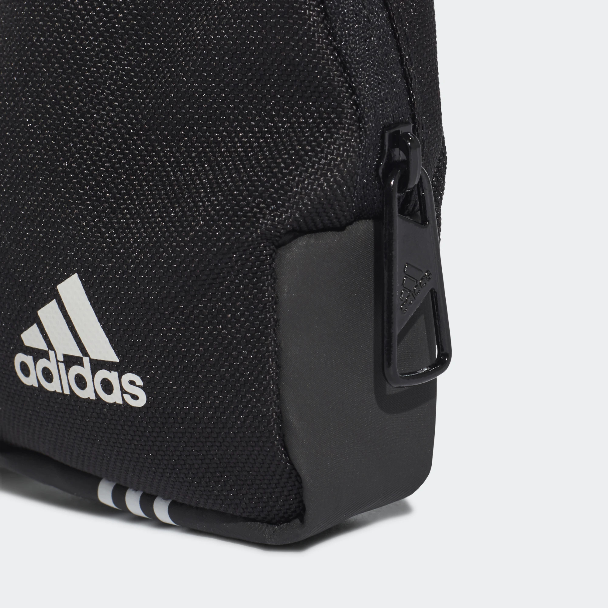 Móc khóa ADlDAS 3-Stripes Tiny Classic Bag Black FU1112 Black