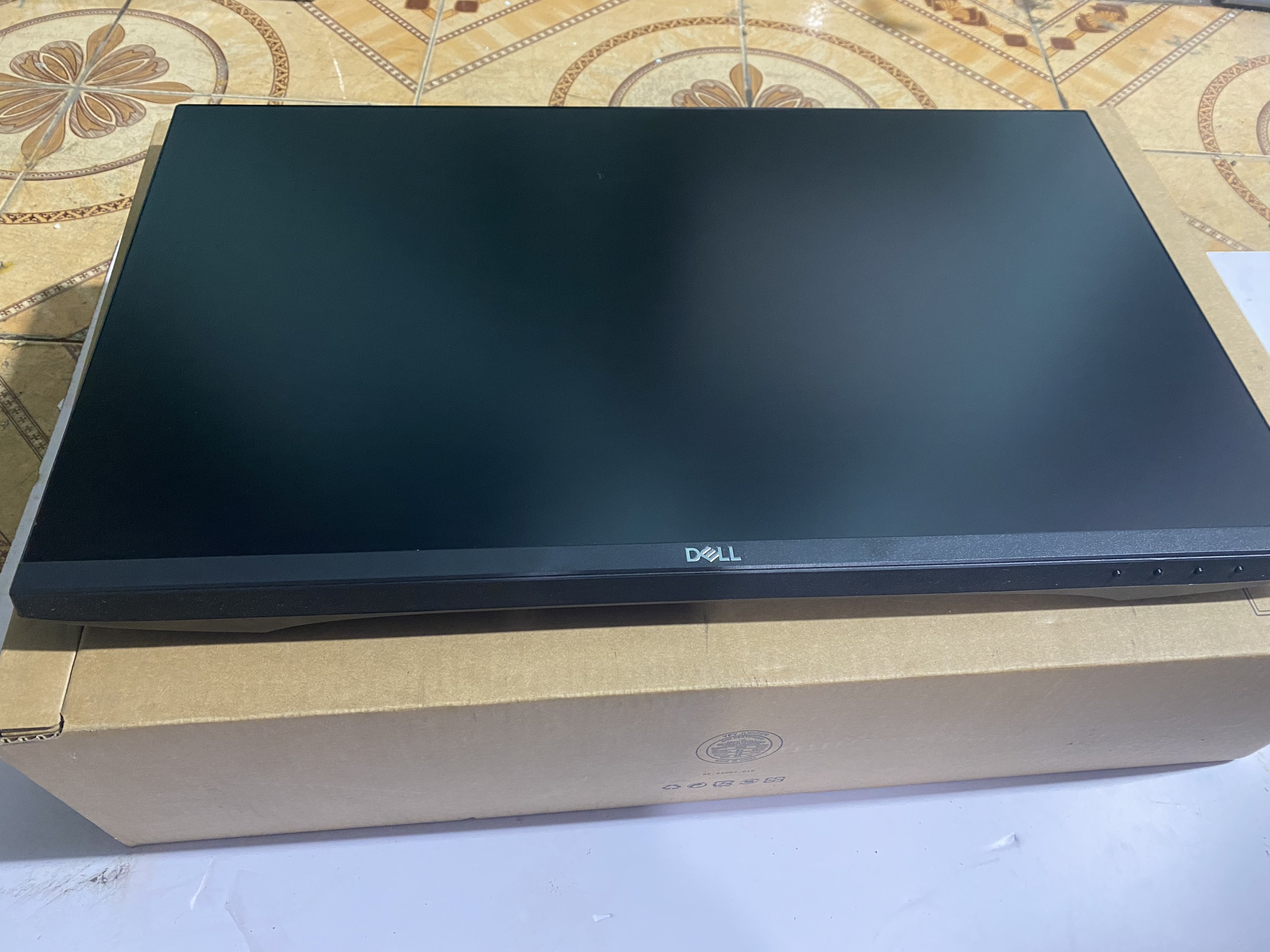 Dell 24″ P2419H (1920×1080/IPS/60Hz/5ms)