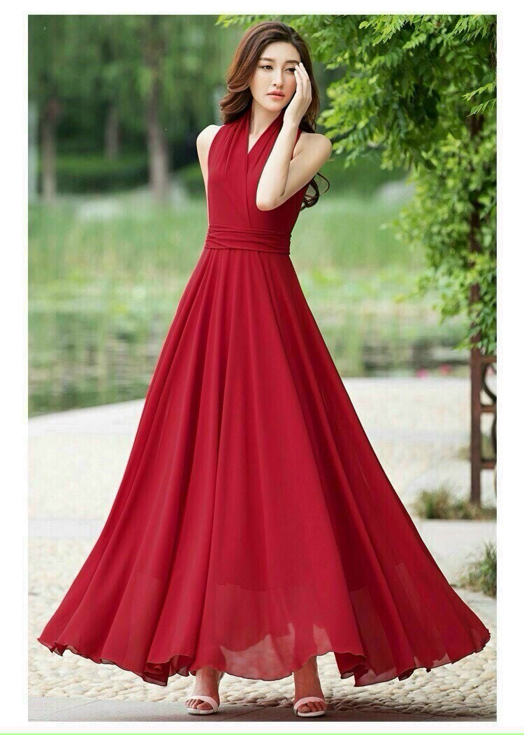 Đầm maxi dài cổ v sang trọng
