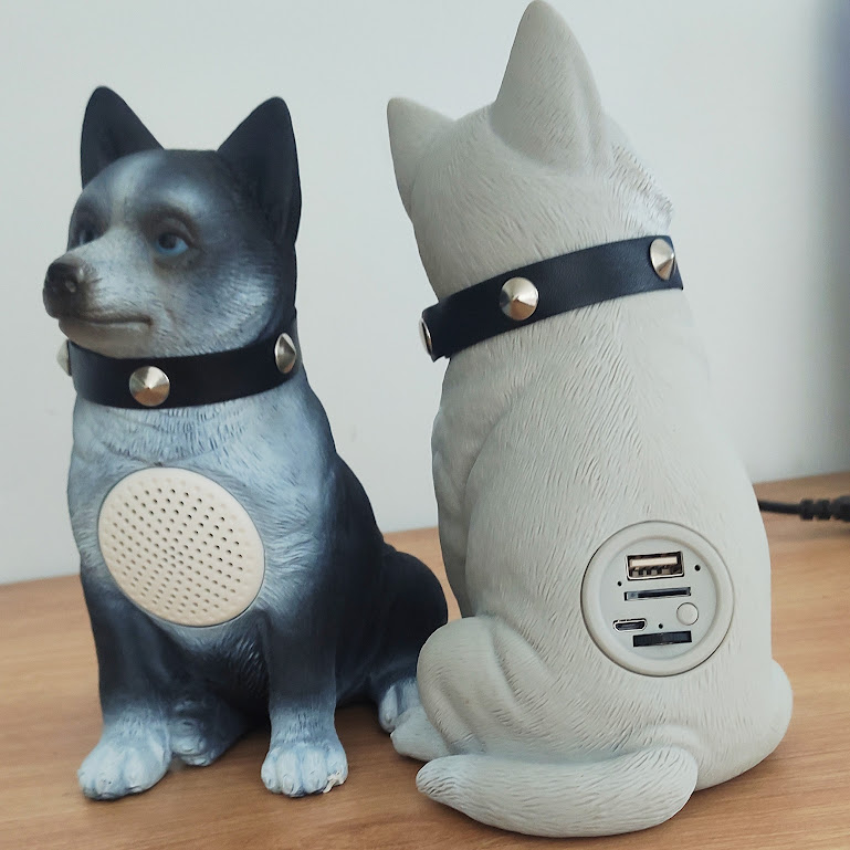 Loa Bluetooth Hình Con Chó Husky M242 Chống Nước Âm Siêu Trầm