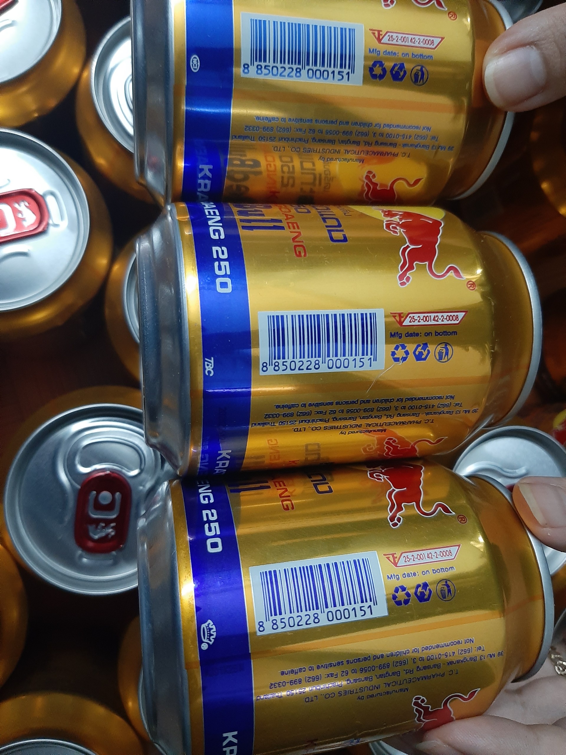 [HCM]Combo x3 redbull thái lan - Kim phuong